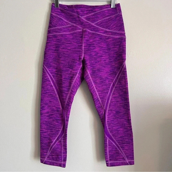 Lululemon Free Flow Crop Size 6 - Picture 8 of 12
